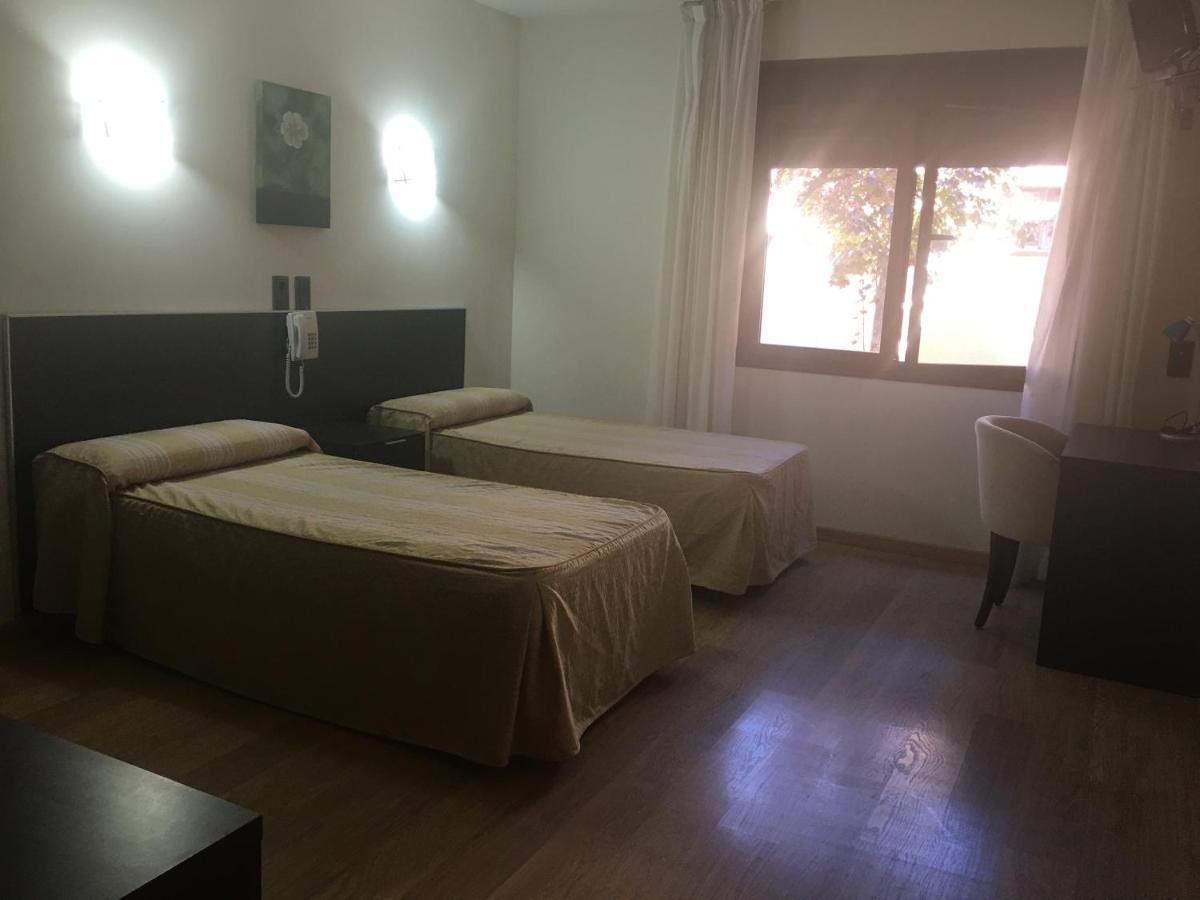 Hotel La Bodega La Almunia de Doña Godina Extérieur photo
