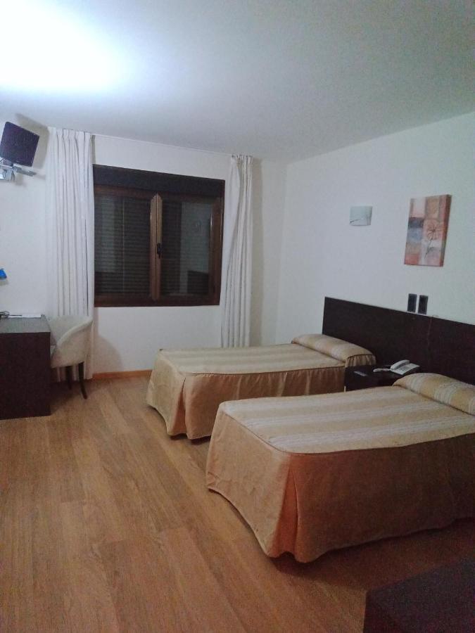 Hotel La Bodega La Almunia de Doña Godina Extérieur photo